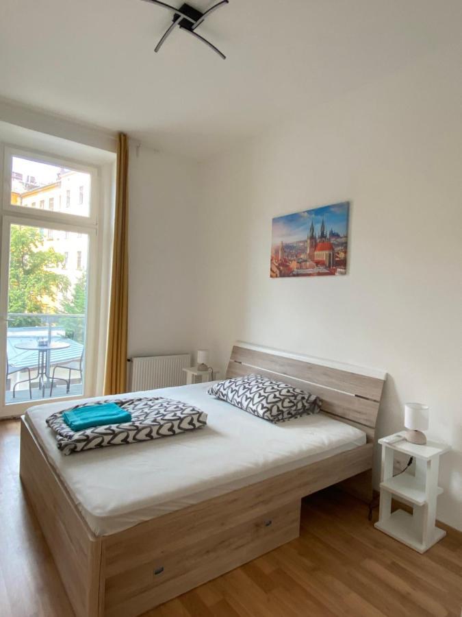 Designed Apartment Next To Vaclav Square With Terrace And Private Garage Prága Kültér fotó